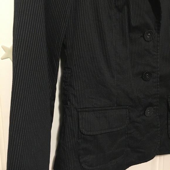 Dynamite Striped Blazer - Picture 8 of 11